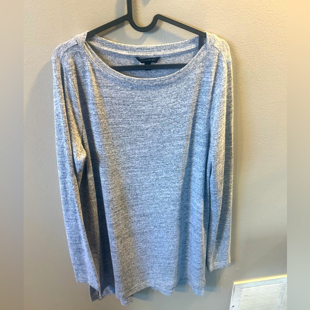 Banana Republic, size medium, long sleeve shirt. Cotton.